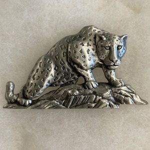 Jaguar pin signed JJ